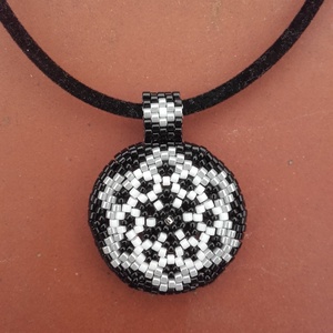 Arany-fekete-ezüst 2 az 1-ben mandala medál bársony nyakláncon -  - Meska.hu