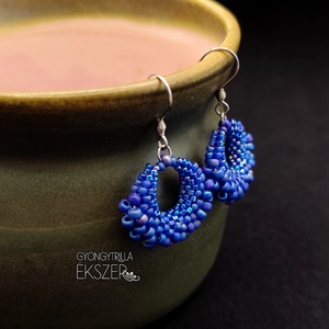Irizáló kék kosárka fülbevaló - ékszer - fülbevaló - lógó fülbevaló - Meska.hu