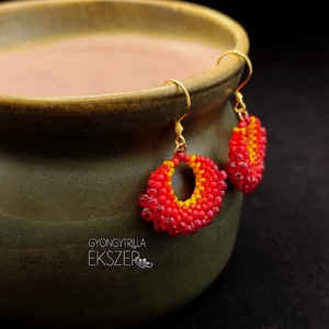 Piros kosárka fülbevaló - ékszer - fülbevaló - lógó fülbevaló - Meska.hu