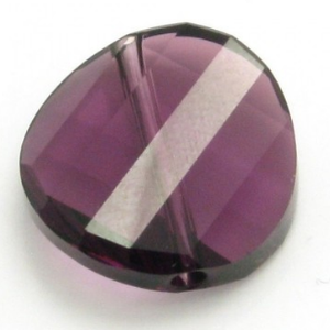 swarovski hosszában fúrt twist több színben 18mm, Kellékek & szerszámok, Gyöngyfűzés kellékek, Swarovski kristályok, Ékszerkészítés, Mindenmás, Ékszerkészítés, MESKA