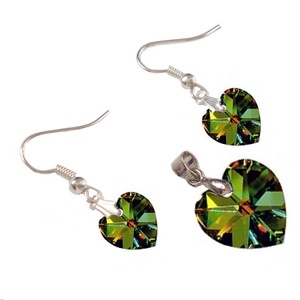 Swarovski kristály 10-18mm-es AB bevonatos szív szett - ékszer - ékszerszett - Meska.hu Swarovski kristály 10-18mm-es AB bevonatos szív szett - ékszer - ékszerszett - Meska.hu