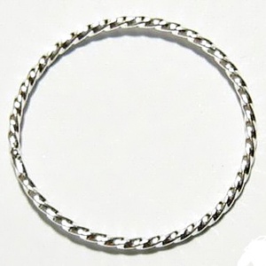 925-ös sterling ezüst ékszerkellék: karika zárt ESZK ZCS 5x0,9 mm 3db/csomag, Kellékek & szerszámok, Gyöngyfűzés kellékek, Szerelőkarika, Ékszerkészítés, Ékszerkészítés, MESKA