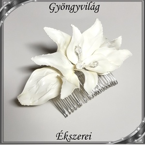 Ékszerek-hajdíszek, hajcsatok: Egyedi, alkalmi hajdísz dip art technikával SH-D01-1-2-2 - esküvő - hajdísz - fésűs hajdísz - Meska.hu Ékszerek-hajdíszek, hajcsatok: Egyedi, alkalmi hajdísz dip art technikával SH-D01-1-2-2 - esküvő - hajdísz - fésűs hajdísz - Meska.hu