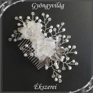 Ékszerek-hajdíszek, hajcsatok: Esküvői, menyasszonyi, alkalmi hajdísz S-H-FÉ15e - esküvő - hajdísz - fésűs hajdísz - Meska.hu Ékszerek-hajdíszek, hajcsatok: Esküvői, menyasszonyi, alkalmi hajdísz S-H-FÉ15e - esküvő - hajdísz - fésűs hajdísz - Meska.hu