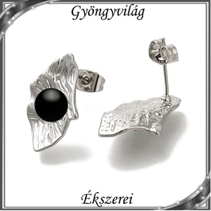 Ékszerek-fülbevalók: Swarovski félig fúrt gömb 6mm több színben SF-SW5818-11-6 PL - ékszer - fülbevaló - pötty fülbevaló - Meska.hu