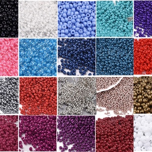 Ékszerkellék: Japán kásagyöngy  GYÜ-J 11/0 2,3x1,5 mm-es több szinben - kellékek & szerszámok - gyöngyfűzés kellékek - kásagyöngy - Meska.hu
