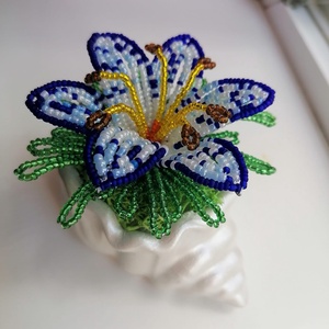 Liliom csigaházban  - otthon & életmód - dekoráció - virágdísz és tartó - csokor & virágdísz - Meska.hu