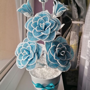 Gyöngyből készült kék rózsa - otthon & életmód - dekoráció - virágdísz és tartó - csokor & virágdísz - Meska.hu
