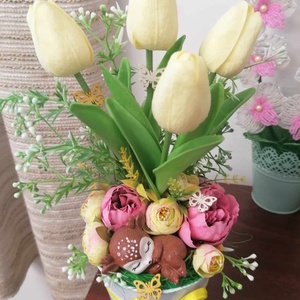 Tulipán csokor élethű gumi tulipánból őzikével - otthon & életmód - dekoráció - virágdísz és tartó - csokor & virágdísz - Meska.hu