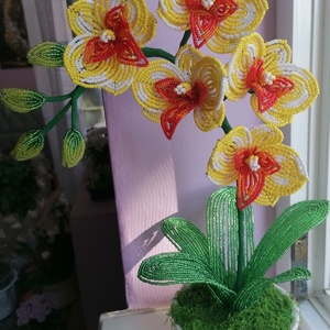 Gyöngyből készült orchidea - Meska.hu