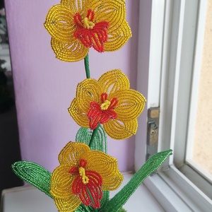 Gyöngyből készült orchidea, Otthon & Életmód, Dekoráció, Virágdísz és tartó, Csokor & Virágdísz, Gyöngyfűzés, gyöngyhímzés, MESKA