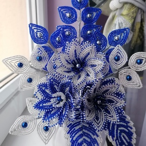 Gyöngyből készült  virág kompozíció, Otthon & Életmód, Dekoráció, Virágdísz és tartó, Csokor & Virágdísz, Gyöngyfűzés, gyöngyhímzés, MESKA