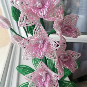 Gyöngyből készült orchidea - otthon & életmód - virágdekoráció - virágdíszek - virágdísz kaspóban - Meska.hu