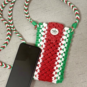 Nemzeti színű makramé mobil tartó - táska & tok - pénztárca & más tok - telefontok - Meska.hu