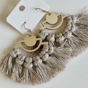 Makramé boho fülbevaló - Meska.hu