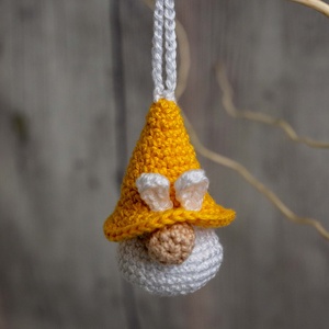 Horgolt húsvéti manó nyuszifülekkel - otthon & életmód - dekoráció - fali és függő dekoráció - függődísz - Meska.hu