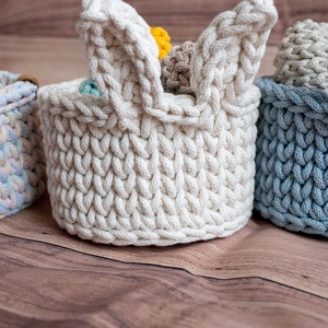 Horgolt nyuszifüles tároló - otthon & életmód - dekoráció - asztal és polc dekoráció - dekorációs tál, tartó - Meska.hu