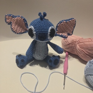 Stitch - játék & sport - plüssállat & játékfigura - szörnyike - Meska.hu