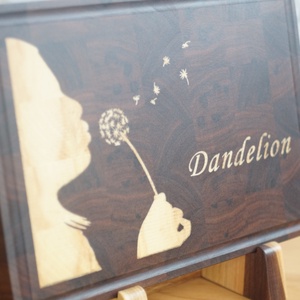 Pitypangot fújó kislány - bütüs vágódeszka valódi fa betéttel, Otthon & Életmód, Konyhafelszerelés, tálalás, Sütés, főzés, Vágódeszka, Famegmunkálás, MESKA