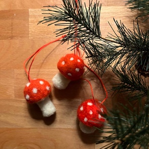 Tűnemezelt gombák - Meska.hu