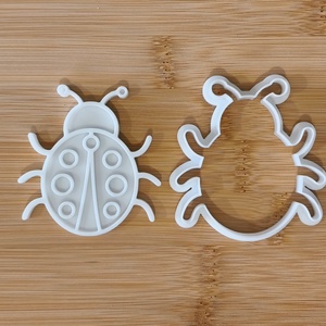 Katica sütikiszúró - otthon & életmód - konyhafelszerelés, tálalás - sütés, főzés - sütikiszúró - Meska.hu