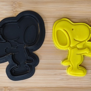 Snoopy szívvel sütikiszúró, Otthon & Életmód, Konyhafelszerelés, tálalás, Sütés, főzés, Sütikiszúró, Mindenmás, MESKA