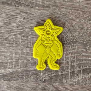 Stranger Things sütikiszúró - otthon & életmód - konyhafelszerelés, tálalás - sütés, főzés - sütikiszúró - Meska.hu