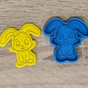 Nyuszi  sütikiszúró - ünnepi díszek, dekorációk - húsvéti díszek és dekorációk - húsvéti sütikiszúró - Meska.hu