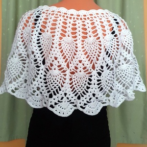 Csipke poncsó, horgolt fehér, modern boleró, pelerin, vállkendő - esküvő - kiegészítők - bolero és válltakaró - Meska.hu