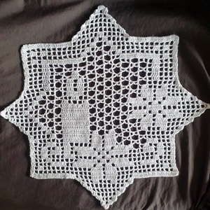  horgolt karácsonyi terítő 32 cm, csipke - Meska.hu