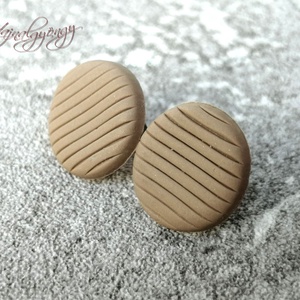 VILÁGOSBARNA fülbevaló - Meska.hu