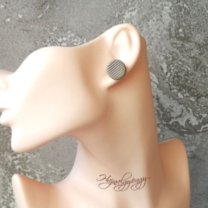 VILÁGOSBARNA fülbevaló - ékszer - fülbevaló - pötty fülbevaló - Meska.hu