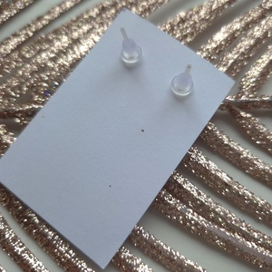 Mikulás sapka fülbevaló - fémmentes - ékszer - fülbevaló - pötty fülbevaló - Meska.hu