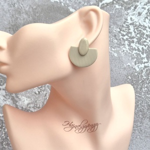 BÉZS MINIMÁL fülbevaló - ékszer - fülbevaló - lógó fülbevaló - Meska.hu