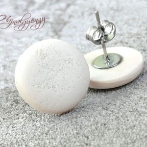 VILÁGOS KRÉM fülbevaló - ékszer - fülbevaló - pötty fülbevaló - Meska.hu