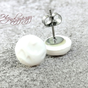 MINTÁS KIS FEHÉR fülbevaló  - ékszer - fülbevaló - pötty fülbevaló - Meska.hu