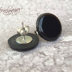 FÉNYES FEKETE nagy fülbevaló  - ékszer - fülbevaló - pötty fülbevaló - Meska.hu