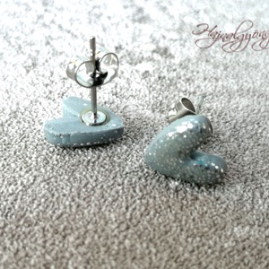 KIS EZÜST SZÍV fülbevaló  - ékszer - fülbevaló - pötty fülbevaló - Meska.hu