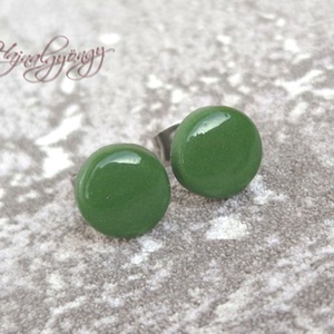 FŰZÖLD fülbevaló 10 mm, Ékszer, Fülbevaló, Pötty fülbevaló, Ékszerkészítés, Gyurma, FIMO süthető gyurmából készített bedugós fülbevaló.

Felülete: üvegfényű
Mérete: 1 cm
Anyaga: nemes..., MESKA