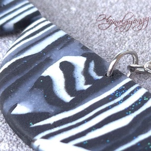 MILKY WAY - fekete fehér nemesacél fülbevaló - ékszer - fülbevaló - lógó fülbevaló - Meska.hu