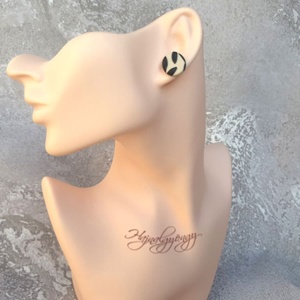 INDA - fekete-bézs nemesacél fülbevaló 15 mm - ékszer - fülbevaló - pötty fülbevaló - Meska.hu