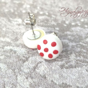 PIROS pöttyös nemesacél fülbevaló 10 mm - ékszer - fülbevaló - pötty fülbevaló - Meska.hu