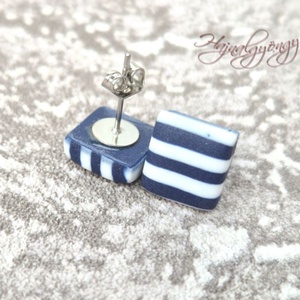 CSÍKOS NÉGYZET nemesacél fülbevaló 10 mm - ékszer - fülbevaló - pötty fülbevaló - Meska.hu