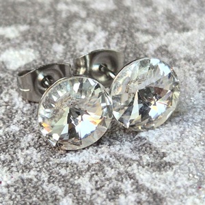 CRYSTAL fülbevaló 8 mm - Meska.hu
