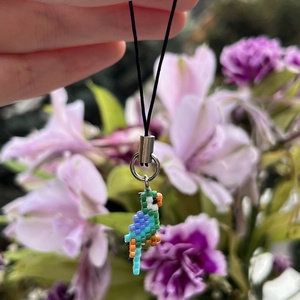 Icipici papagájos táskadísz - táska & tok - kulcstartó & táskadísz - táskadísz - Meska.hu