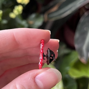 Nemzeti színű pillangó (kokárda) - ékszer - kitűző és bross - Meska.hu