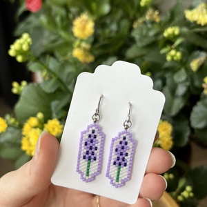 Levendulás gyöngy fülbevaló - ékszer - fülbevaló - lógó fülbevaló - Meska.hu