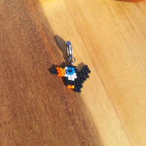Tukán charm, Ékszer, Karkötő, Charm karkötő, Gyöngyfűzés, gyöngyhímzés, MESKA