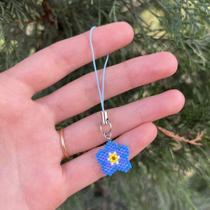 Kék nefelejcs táskadísz - táska & tok - kulcstartó & táskadísz - táskadísz - Meska.hu