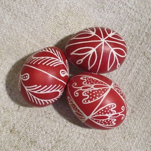 Húsvéti pirostojás. Háromszéki népművészeti mintával díszített. - Meska.hu